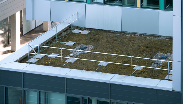 _DSC6670 Seitenschutzsystem zur Absturzsicherung auf dem Flachdach